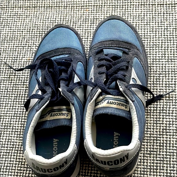 Saucony Gray and Black Unisex Sneakers - Picture 1 of 4